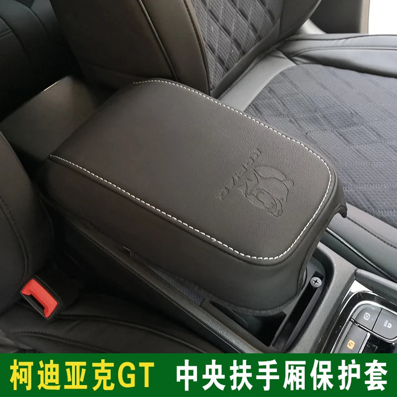 LOR MALE Car Accessories For Skoda Kodiaq 2017-2024 Car Center Console Arm Rest Protection Cushion Armrests Storage Box Cover Pad