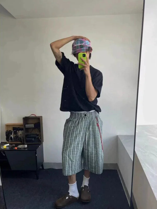 LOR MALE Retro American Grey Green Plaid Casual Shorts Loose Wide Leg Seven-Foot Pants Men Women Summer Trendy Lazy Style Loose Fit