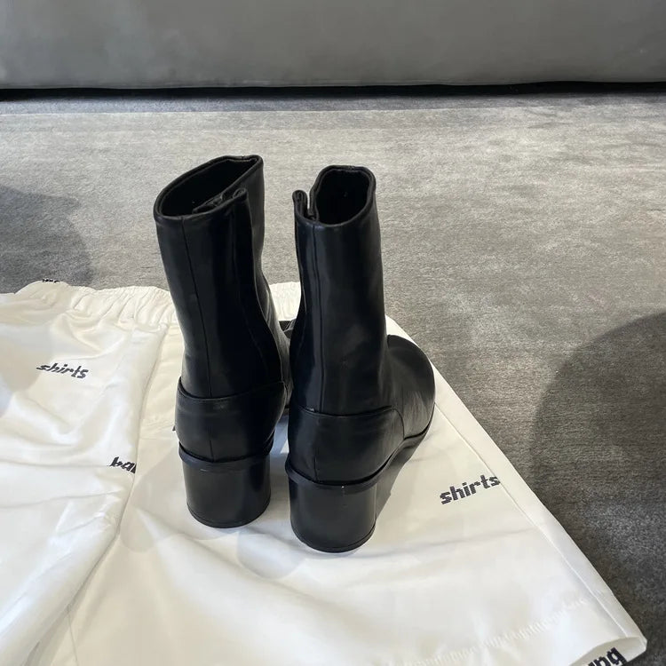 LOR MALE 2025 Design Leather Tabi Boots Fashion Round Toe Chunky Mid Calf Boots Autumn Winter Split Toe Shoes