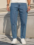 LOR MALE Men's Jeans Are Made of Classic Blue Denim Fabric with a Loose Fit, Making Them an Indispensable Versatile Item in the Wardrobe.