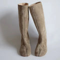 LOR MALE 2026 autumn and winter new style split toe thick heel short boots flat heel horseshoe boots fashionable pig hoof boots
