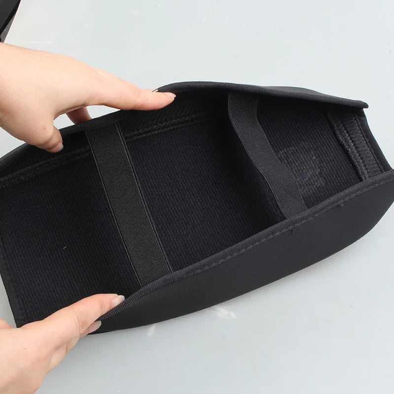 LOR MALE Car Accessories For Skoda Kodiaq 2017-2024 Car Center Console Arm Rest Protection Cushion Armrests Storage Box Cover Pad