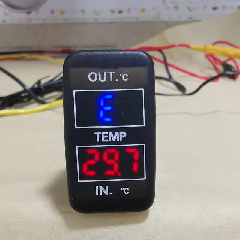 LOR MALE Dual Temperature Display Inside and Outside the Car Dual Temperature Sensor for Toyota Corolla Reiz Prado Prius
